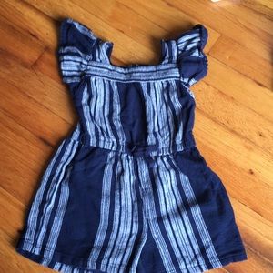 Flutter sleeve romper siZe 4T